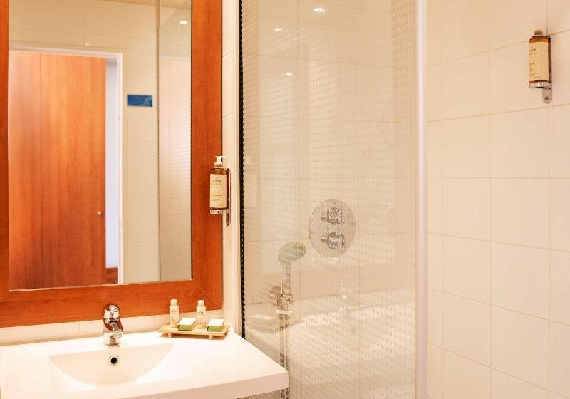 Номер Комфорт, Best Western Plus Hôtel Colbert