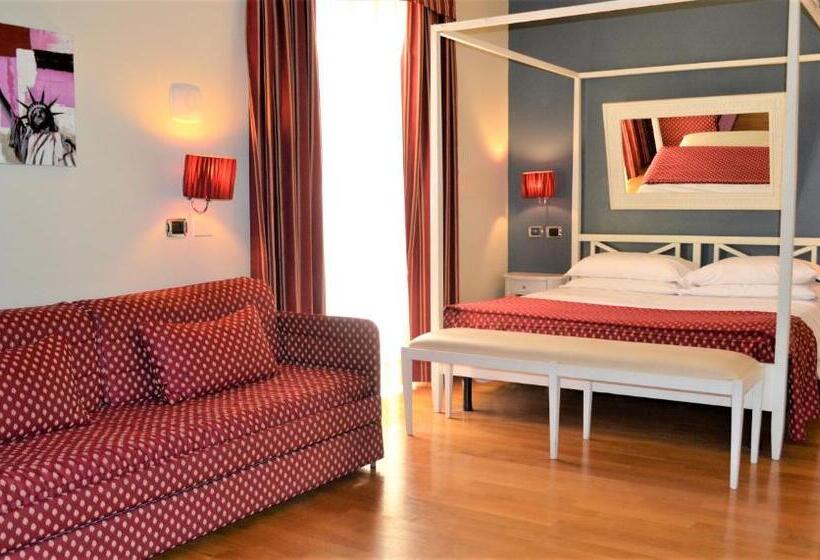 اتاق استاندارد سه نفره, Fiera Di Brescia