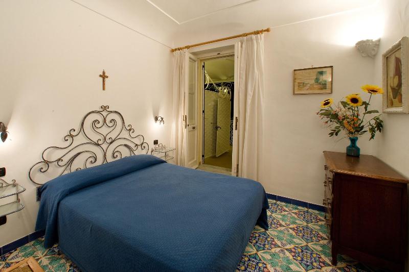 آپارتمان 2 خوابه با چشم‌انداز دریا, La Caravella Di Positano   Relais & Beach