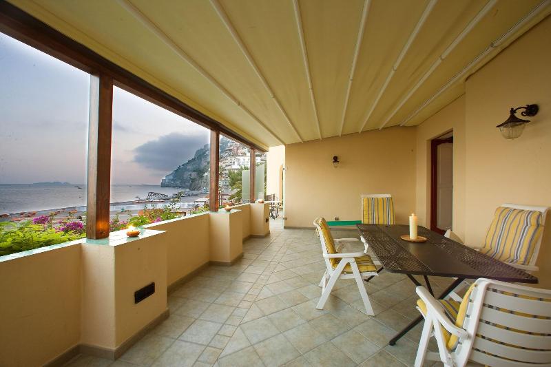 سوییت با چشم‌انداز دریا, La Caravella Di Positano   Relais & Beach
