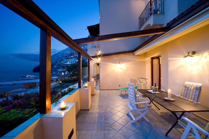 آپارتمان 1 خوابه با چشم‌انداز دریا, La Caravella Di Positano   Relais & Beach