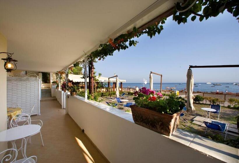 آپارتمان 2 خوابه با چشم‌انداز دریا, La Caravella Di Positano   Relais & Beach