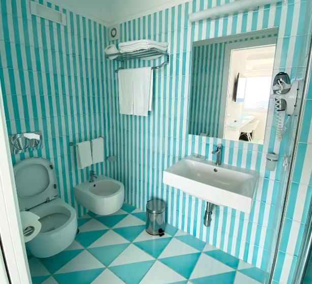سوئیت با تخت بزرگ, La Caravella Di Positano   Relais & Beach