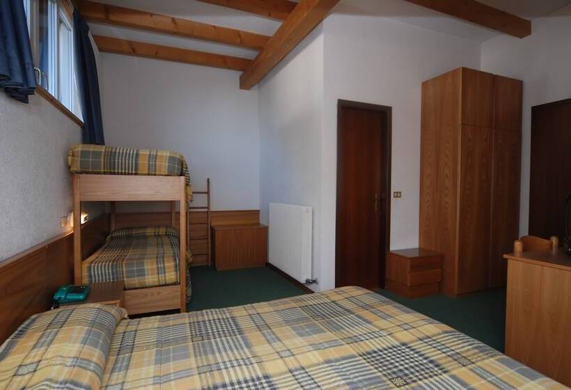 Четырехместный Номер Стандарт, Sport Hotel Pampeago
