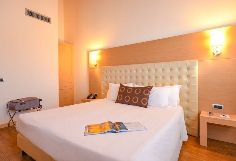Номер Стандарт, Th Lazise   Hotel Parchi Del Garda