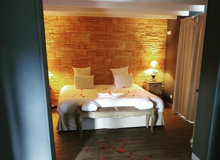 Люкс с гидромассажем, Le Belvédère Hotel Et Bien être