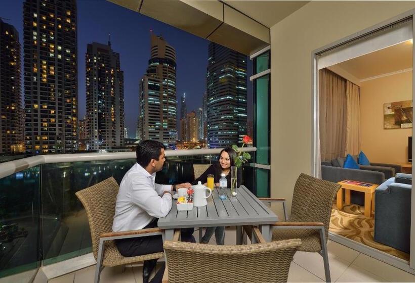 Люкс Премиум, Oaks Liwa Heights Hotel Suites