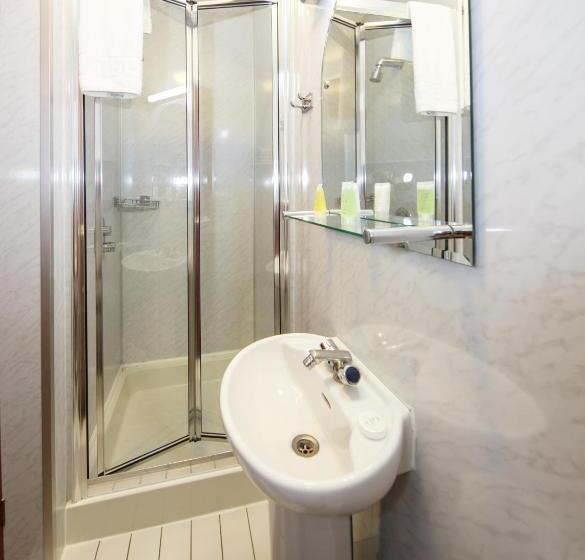 Семейный Номер, Regency House
