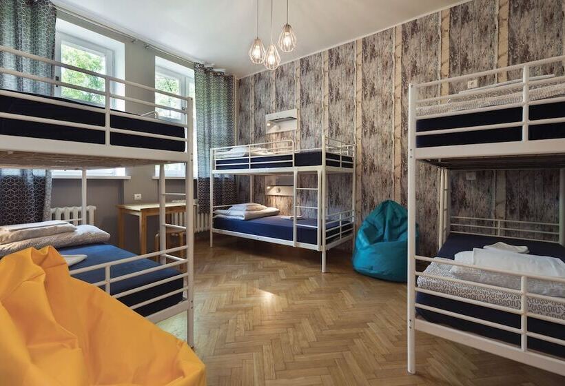 共用房间的床, Tatamka Hostel