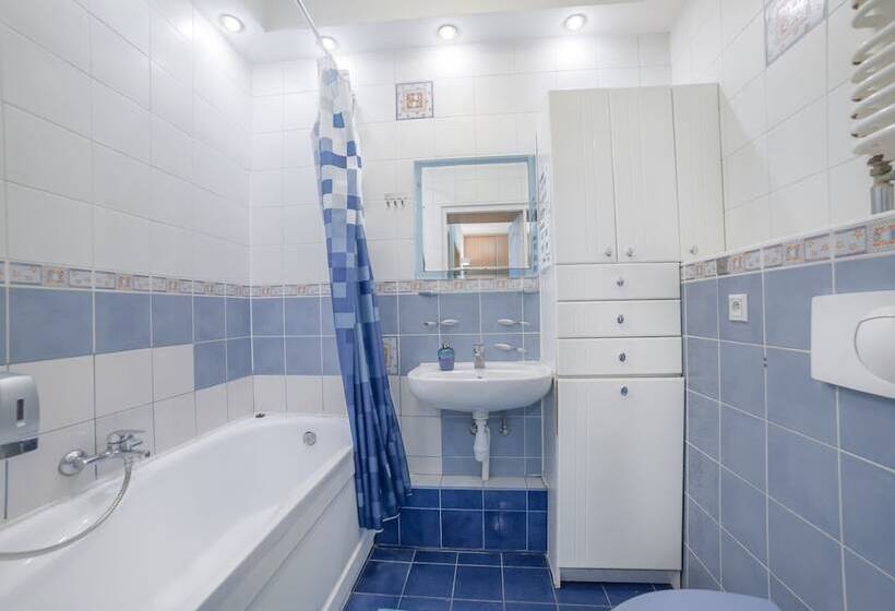 Апартаменты 1 Спальня, Tatamka Hostel