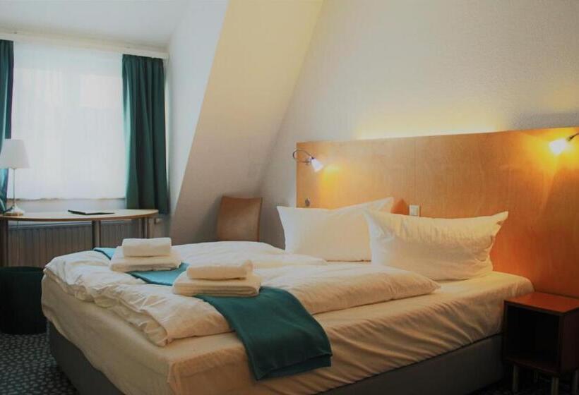 Номер Стандарт, Check Inn Hotel Merseburg