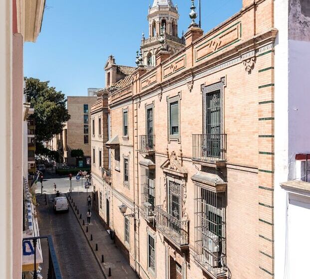 اتاق لوکس, Cool Sevilla