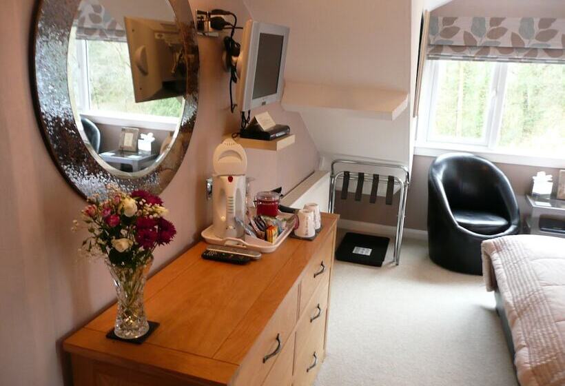 Классический Номер, Glenville House   Adults Only   Incl Free Off Site Health Club With Swimming Pool, Hot Tub, Sauna &