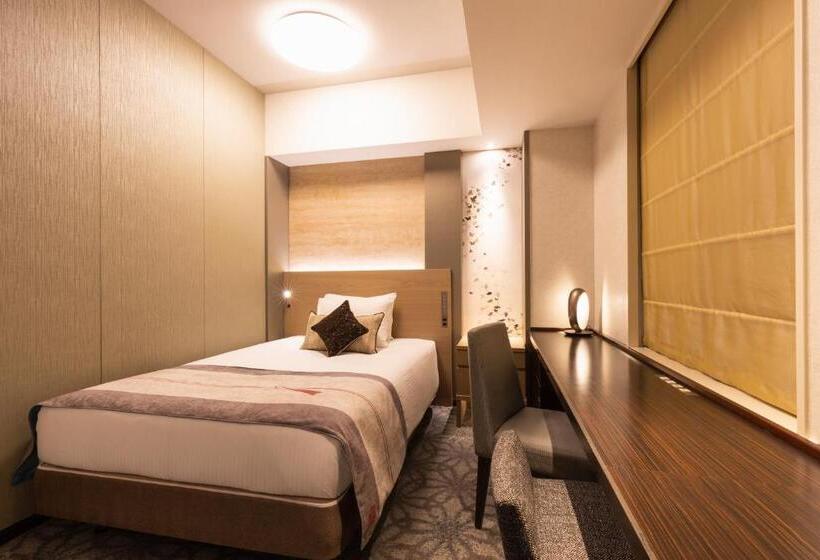Номер Стандарт Вид на Сад, Metropolitan Tokyo Marunouchi