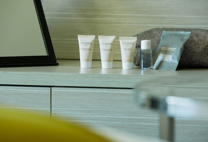 Номер Deluxe Кровать Кинг, Mitsui Garden Hotel Ginza Premier