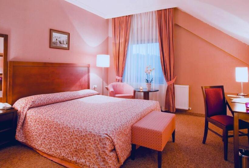 اتاق استاندارد, The Green Park Kartepe