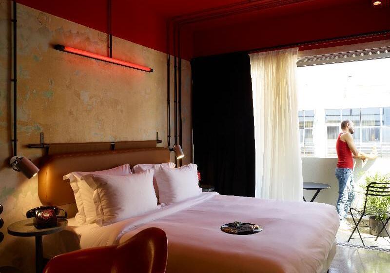 Номер Стандарт, Dave Red Athens, A Member Of Brown Hotels