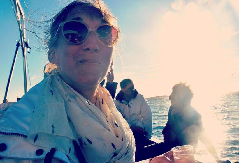 اتاق لوکس, Bateau Libre