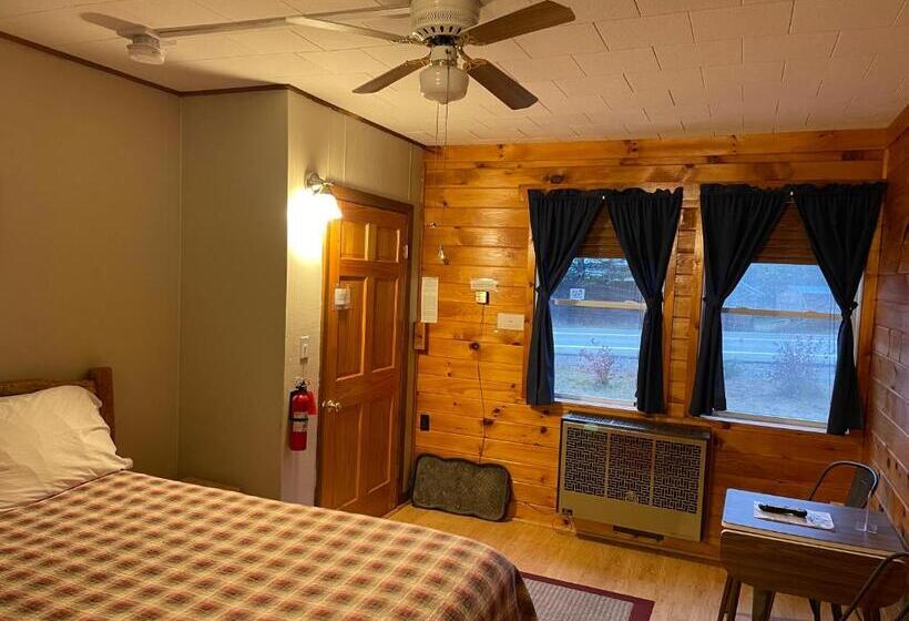 Номер Deluxe, Mountain View Motel & Campground