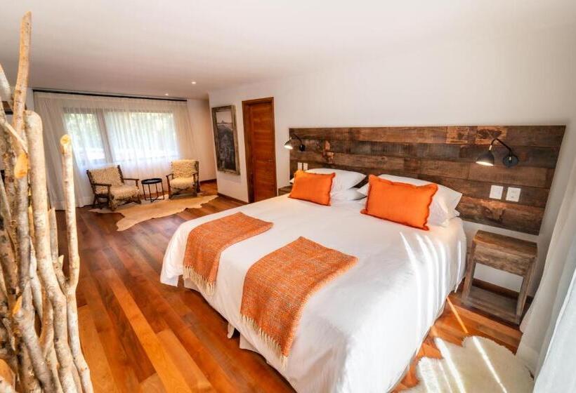 سوئیت با بالکن, Rakau Lodge