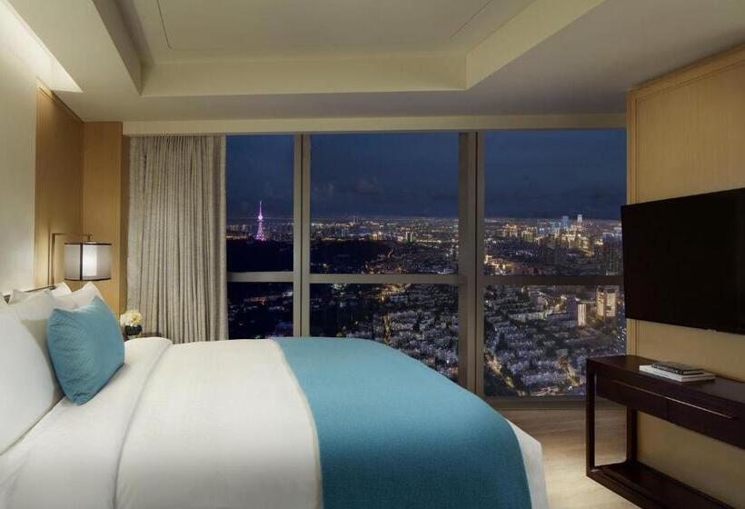 اتاق دلوکس با تخت کینگ و چشم‌انداز شهر, The St. Regis Qingdao