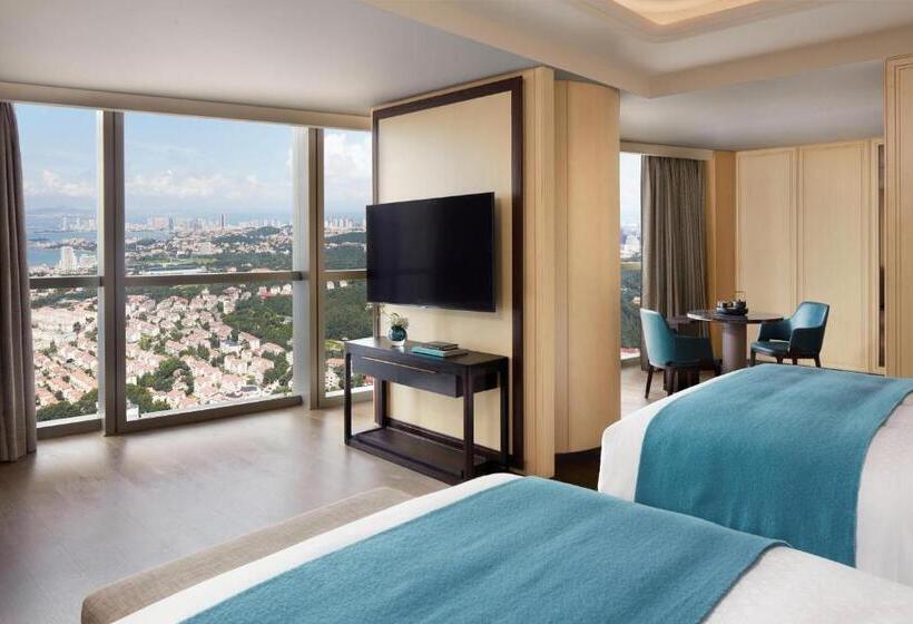 اتاق لوکس با چشم‌انداز شهر, The St. Regis Qingdao