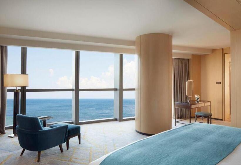 سوییت با چشم‌انداز دریا, The St. Regis Qingdao