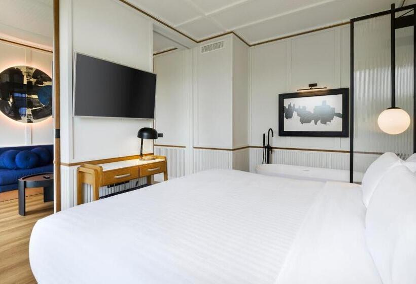 스위트, Tres Reyes San Sebastian
