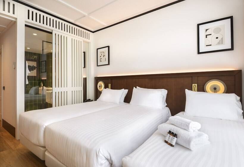غرفة قياسية ثلاثية, Tres Reyes San Sebastian