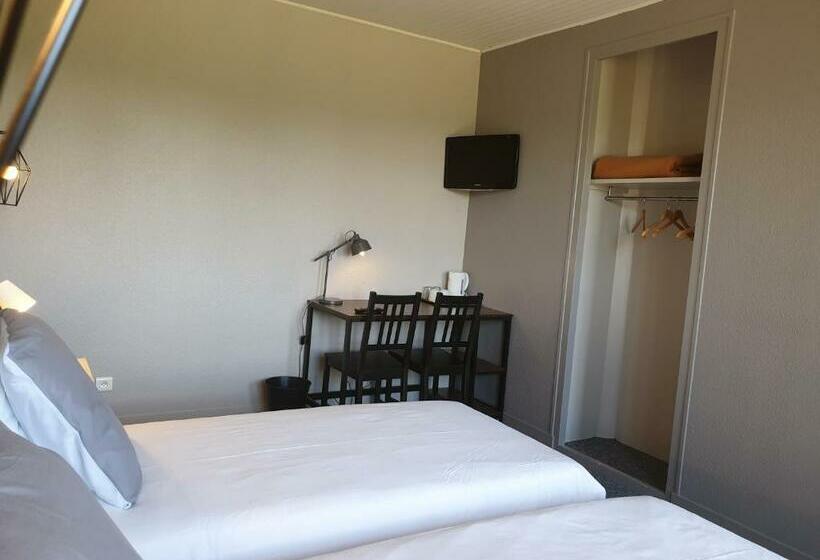 Номер Стандарт Вид на Сад, Auberge Du Bois De L étang   Motel Les Tilleuls