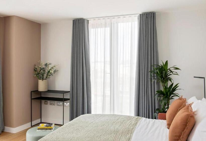 3 Yatak Odalı Daire, Cove Paradise Street