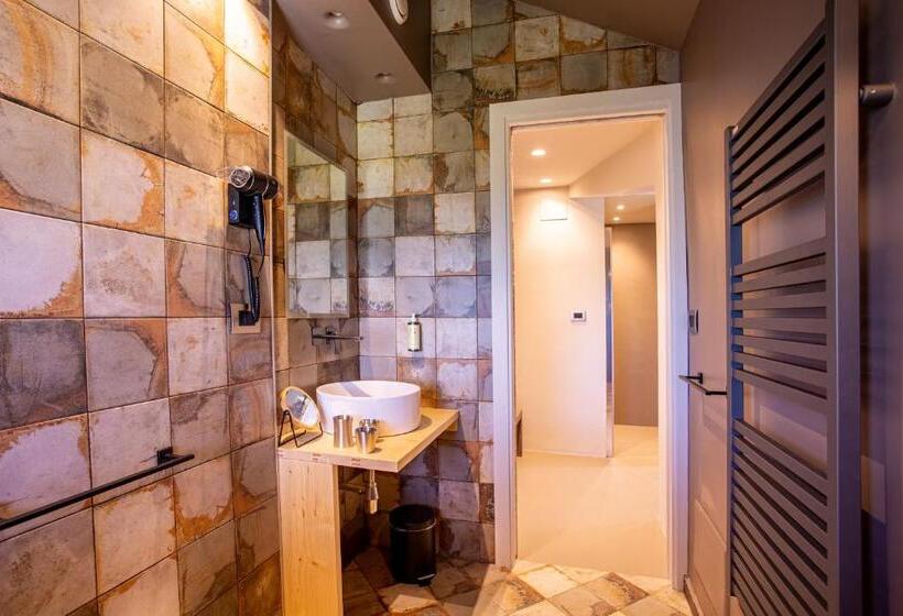 جناح مزود بجاكوزى, Park Hotel Bellavista