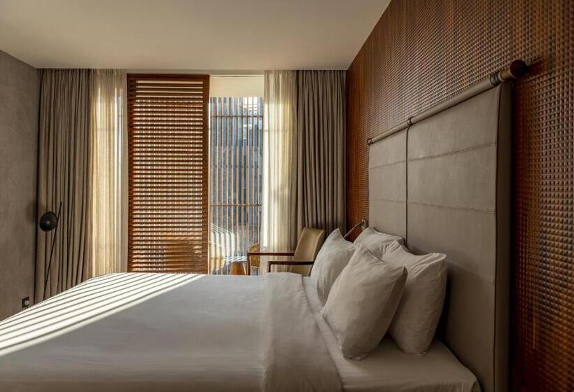 Номер Superior с Балконом, Radisson Resort And Spa Lonavala