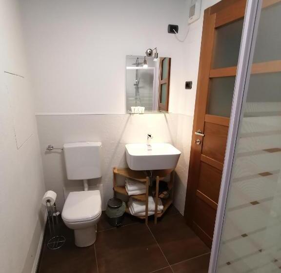 اتاق استاندارد با تخت بزرگ, Albergo Della Posta