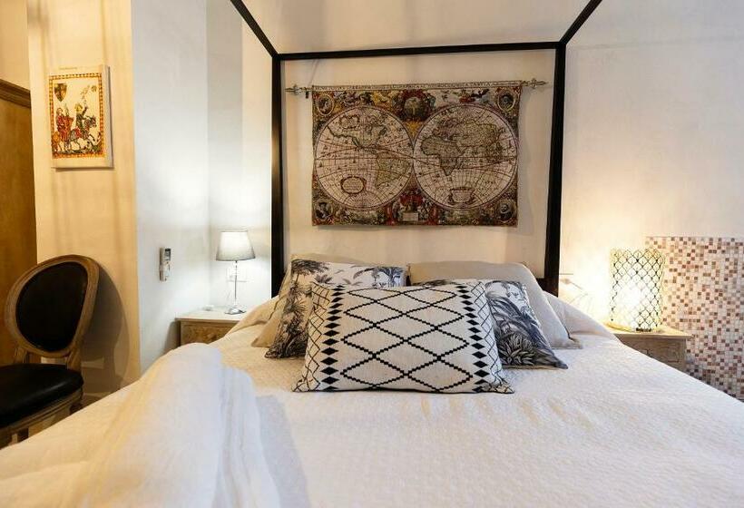 اتاق استاندارد با تخت بزرگ, Palazzo Badiale History&rooms