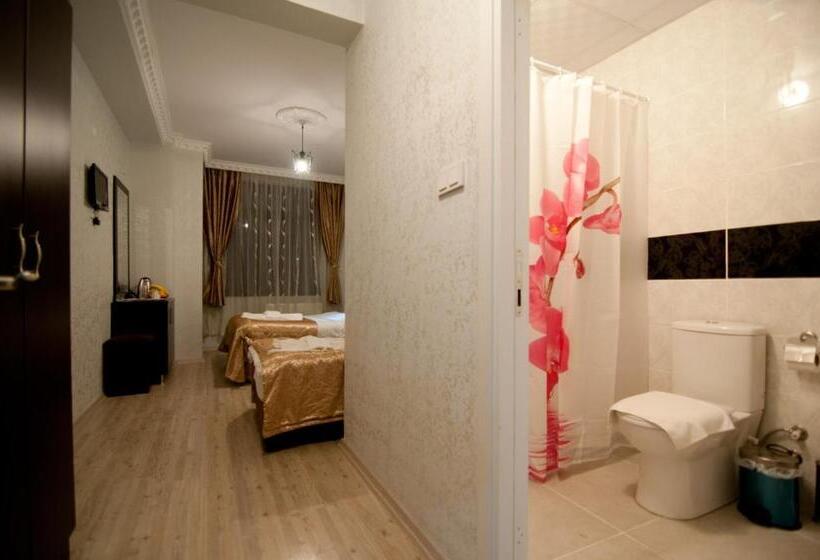 اتاق استاندارد سه نفره, Golden Horn Life