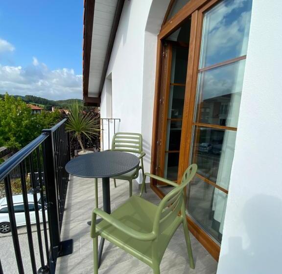 Студио Стандарт с Балконом, Jardines Villaverde