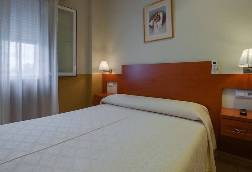 Номер Стандарт, Hostal Forum