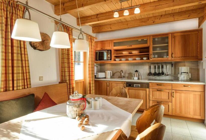Апартаменты Deluxe 1 Спальня, Alpenparks Hagan Lodge Altaussee