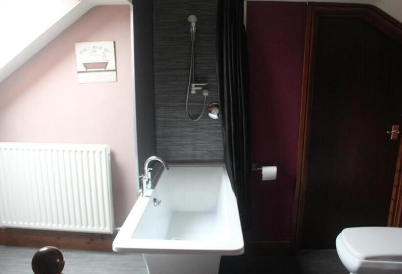 StandaardKamer, Forresters Bar & French Restaurant With Rooms