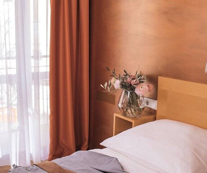 اتاق اکونومی, Town Hotel Wiesbaden   Kleines Privathotel In Bestlage