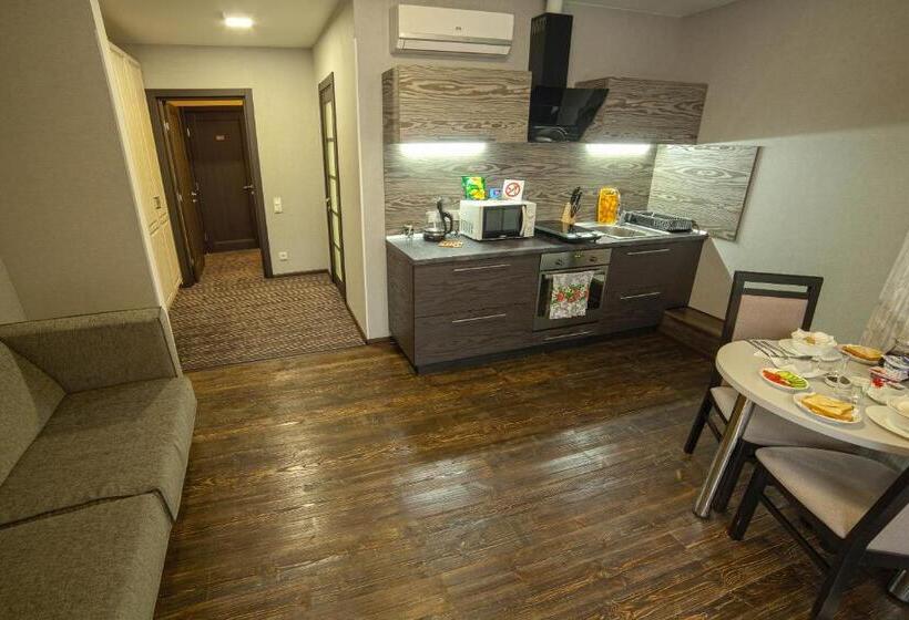 استودیو کامفورت, Apart Hotel Kvartira 1