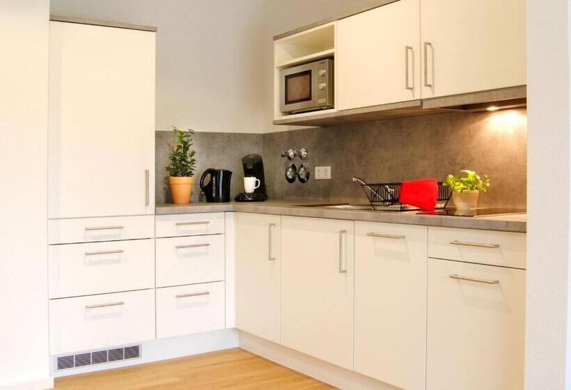آپارتمان 1 خوابه, Seeger Living Premium West