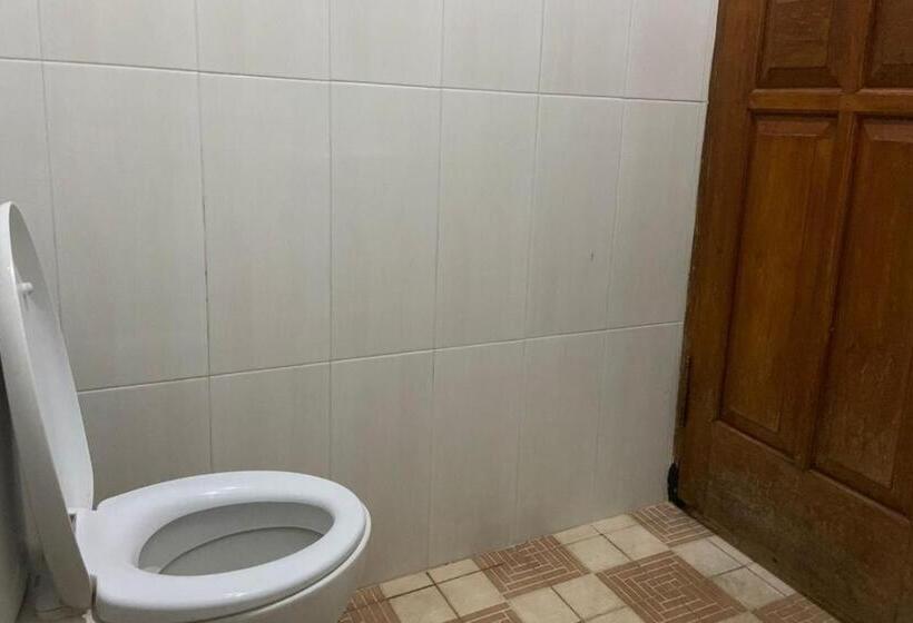 디럭스 스위트, Capital O 90497 Navaya Guest House