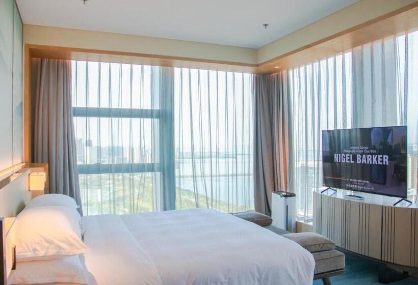 سوییت لوکس, Four Points By Sheraton Wuhan, Jiangxia