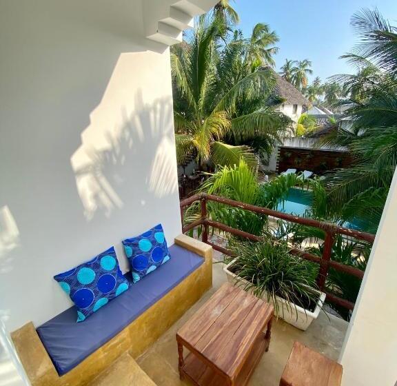 غرفة ديلوكس مزودة بشرفة, Cezere The Palm