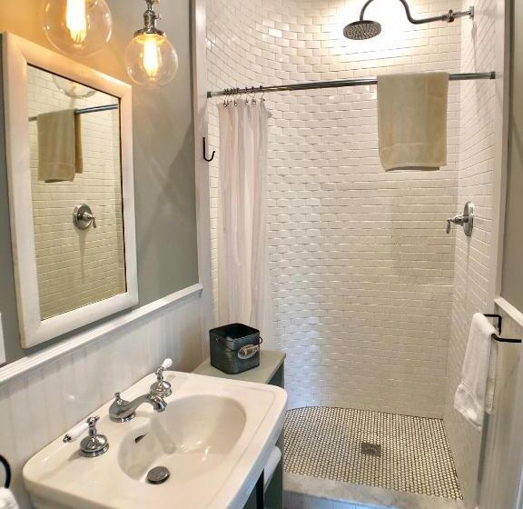 Номер Deluxe, Mill Pond Inn