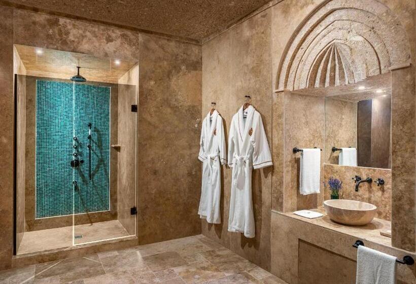 سوئیت با وان آب گرم, Ajwa Cappadocia   Preferred Hotels Legend Collection