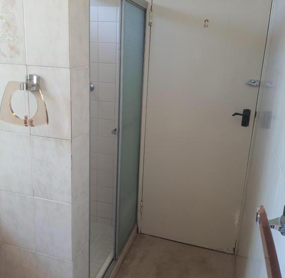 Номер Economy, Lord Fraser Guest House