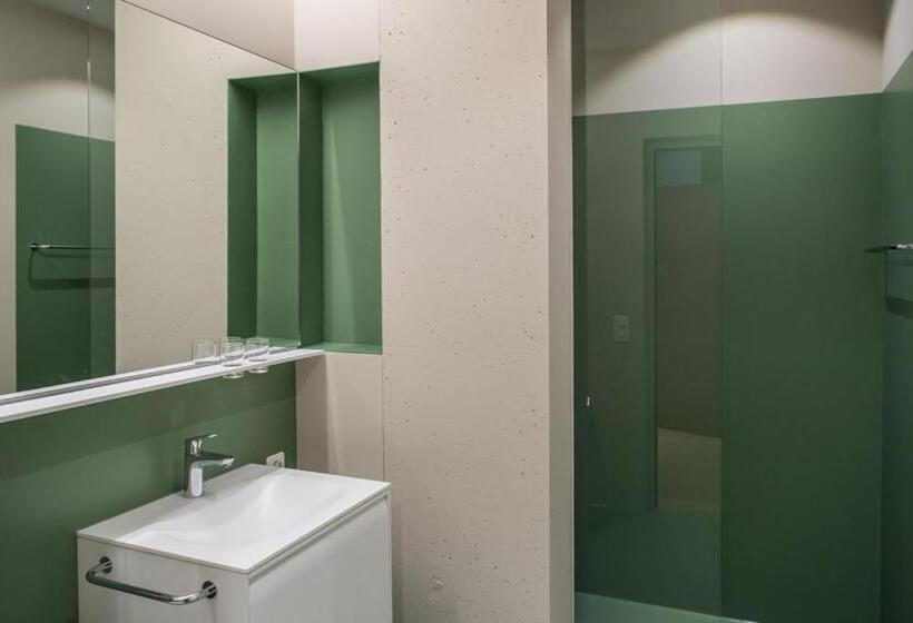 استودیوی استاندارد, Aparthotel Luzern West